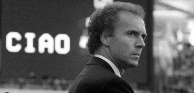 Porträts und Biographien: Eine deutsche Legende ist gegangen, die weltweit verehrt wurde. Mit dem „Kaiser“ geht auch ein Stück Fußballgeschichte, ob als Spieler oder Trainer… Franz Beckenbauer war ein ganz ‚Großer‘!