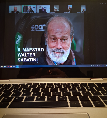 Biographien, Akteure & Scouting: Ein echtes Highlight, das immer bleiben wird! Ein Gespräch mit Walter Sabatini, unserem „Maestro“, der Scouts, Sportdirektoren und Kaderplaner! Über Talent, Risiko und die Nostalgie des ‚alten Scoutings’…